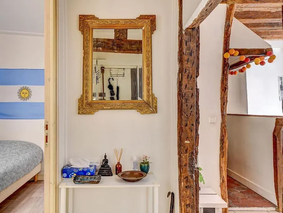 Appartement Charmant, Atypique Et Central ! Paříž